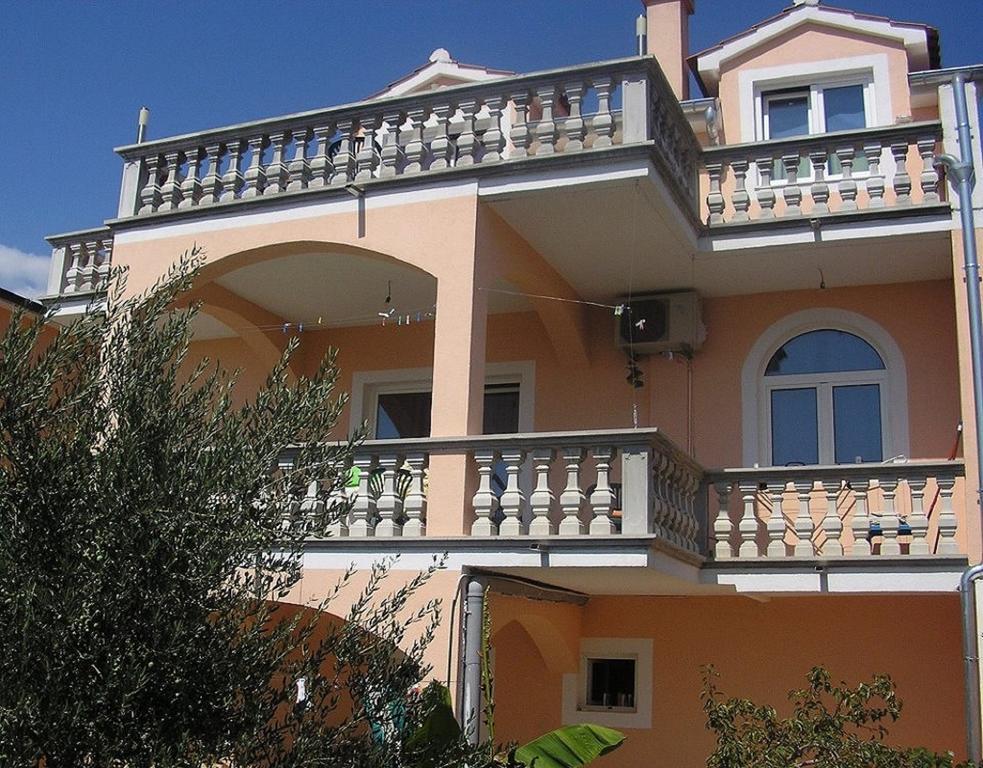 Apartmani Jerkin Vodice Exterior photo